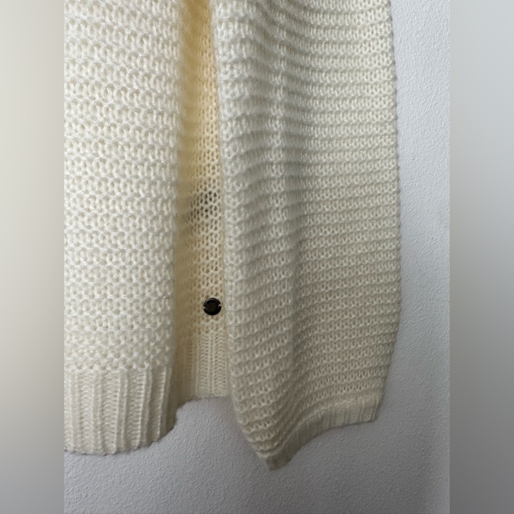 Roxy sweater - image 4